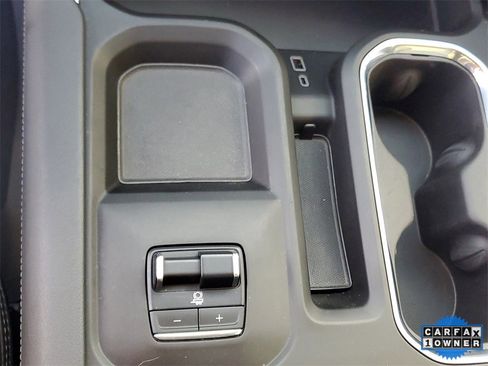 Used 2024 GMC Sierra 2500 Denali w/ Denali Reserve Package image 33