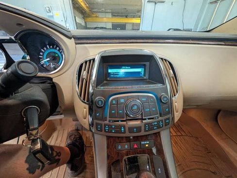 Used 2010 Buick LaCrosse CXL FWD image 35
