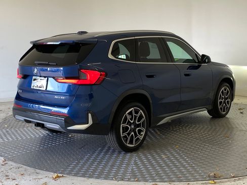 Used 2025 BMW X1 xDrive28i w/ Premium Package image 8