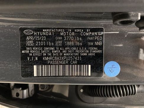 Used 2023 Hyundai Venue Limited w/ Cargo Package image 33