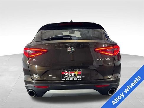 Used 2019 Alfa Romeo Stelvio AWD w/ Cold Weather Package image 6