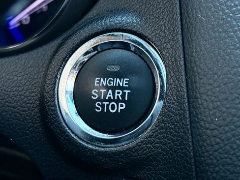 Used 2017 Subaru Outback 2.5i Limited image 25