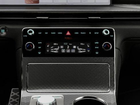 New 2026 Genesis GV80 3.5T e-SC AWD/4WD image 32
