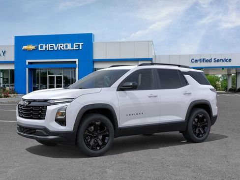 New 2026 Chevrolet Equinox LT w/ Midnight Edition FWD image 2