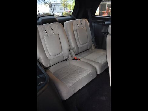 Used 2018 Ford Explorer FWD image 29