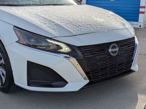 Used 2025 Nissan Altima 2.5 S image 31