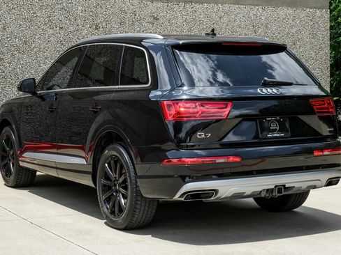 Used 2019 Audi Q7 2.0T Premium Plus w/ Premium Plus Package AWD/4WD image 12