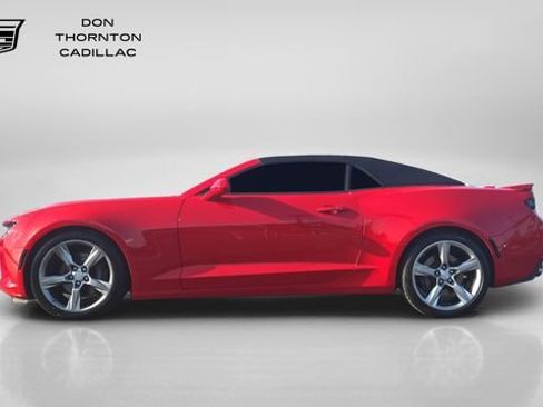 Used 2017 Chevrolet Camaro SS RWD image 2