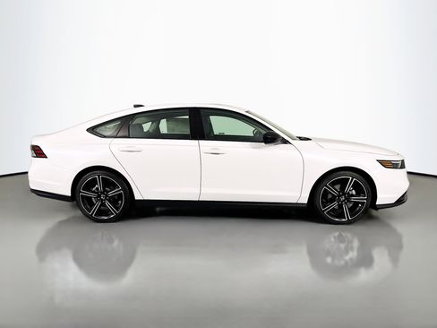 New 2026 Honda Accord SE image 4