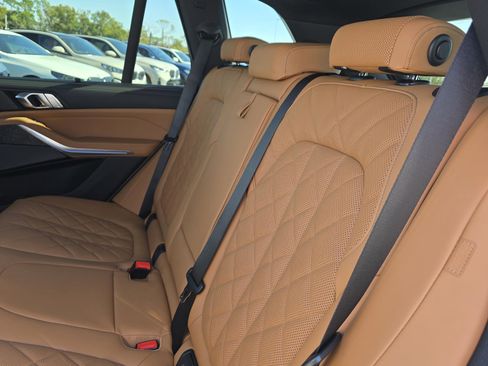 New 2026 BMW X5 xDrive50e w/ Executive Package image 13