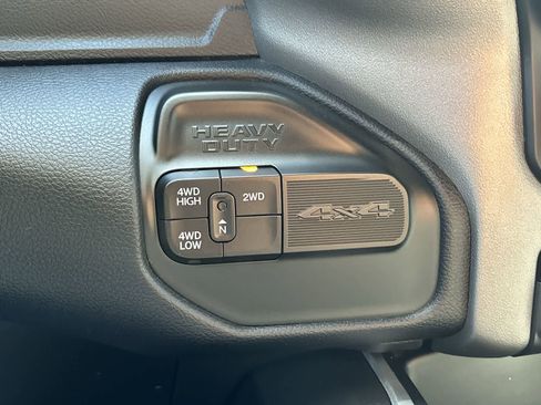 Used 2022 RAM 2500 Big Horn w/ Night Edition image 20