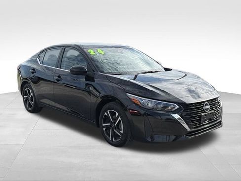 Used 2024 Nissan Sentra SV FWD image 7