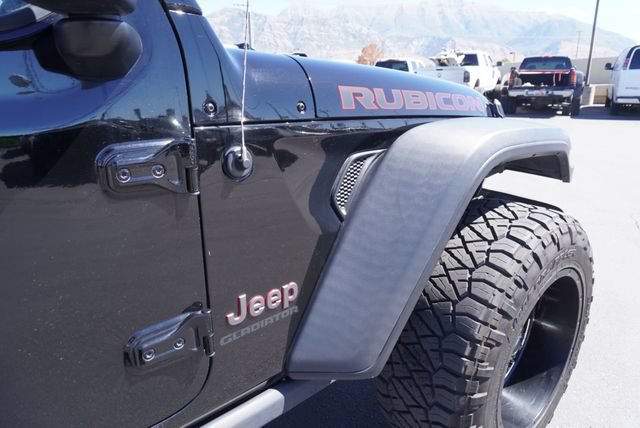 Used 2022 Jeep Gladiator Rubicon w/ LED Lighting Group AWD/4WD image 18