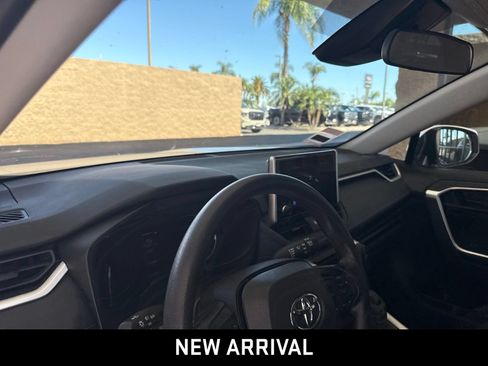 Used 2025 Toyota RAV4 LE FWD image 10