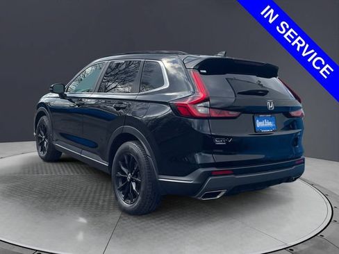 Used 2025 Honda CR-V Sport image 3