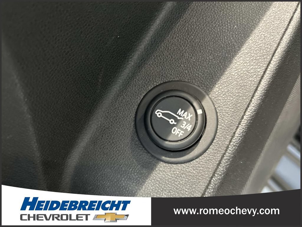 Certified 2023 Chevrolet Equinox LT AWD/4WD image 30