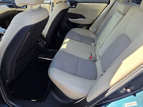 Used 2019 Honda Clarity Plug-In Hybrid image 14