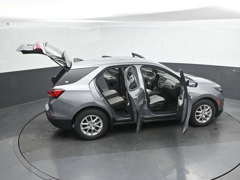 Used 2023 Chevrolet Equinox LS w/ LS Convenience Package FWD image 49