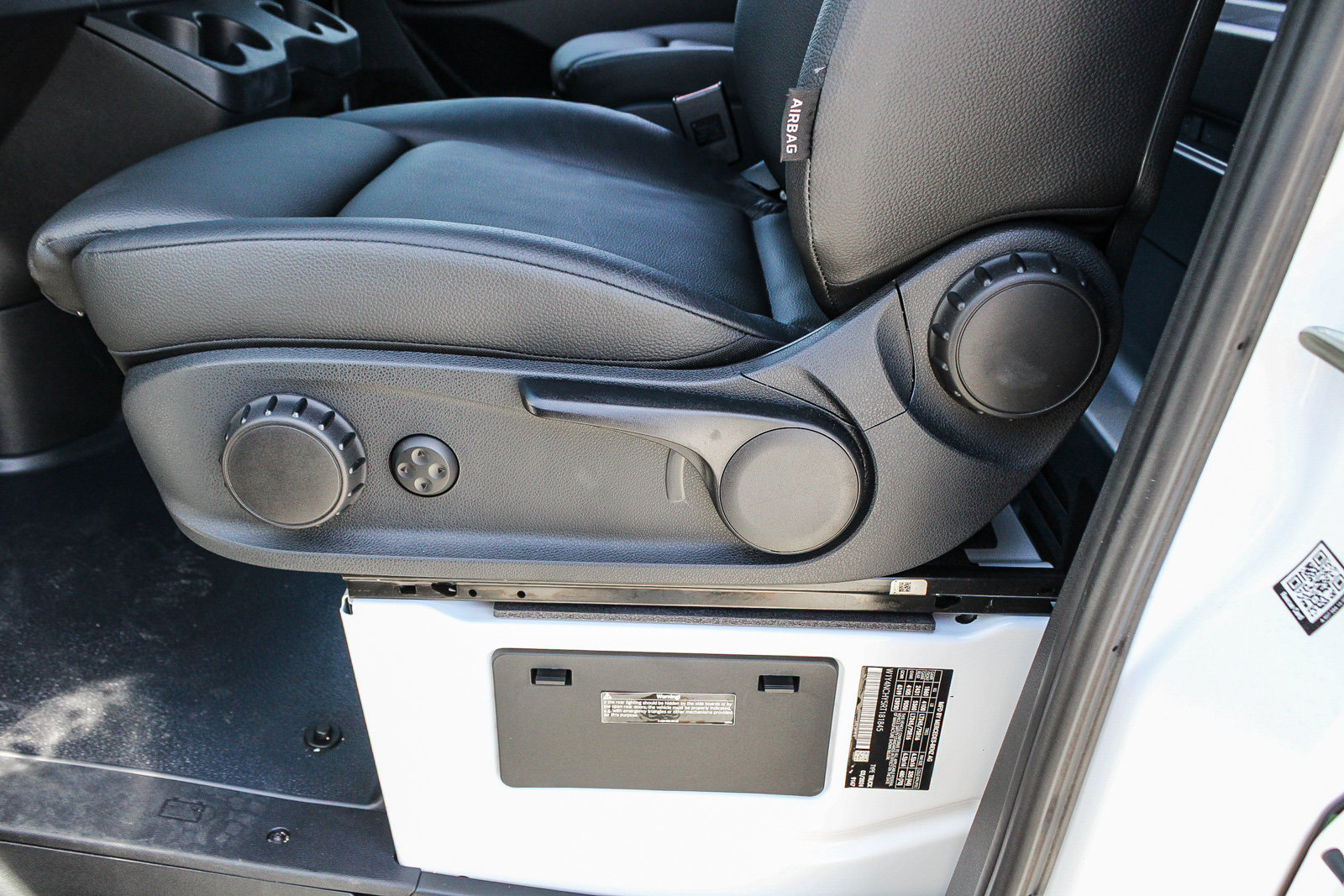 New 2024 Mercedes-Benz Sprinter 2500 image 21