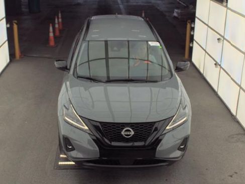 Used 2024 Nissan Murano SV w/ SV Midnight Edition Package FWD image 3