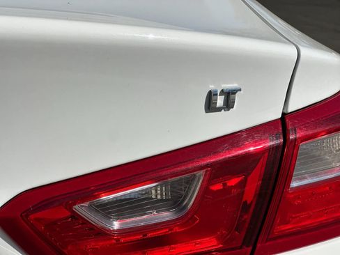 Used 2024 Chevrolet Malibu LT FWD image 27