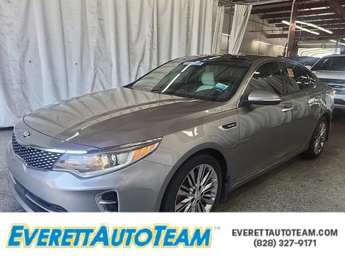 Used 2016 Kia Optima SX w/ Chrome Wheel Package FWD image 1