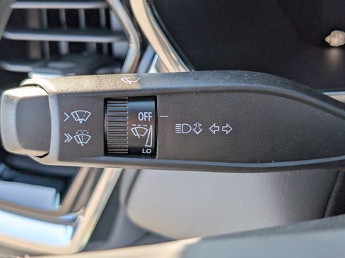 New 2026 GMC Canyon Elevation w/ Convenience Package image 25