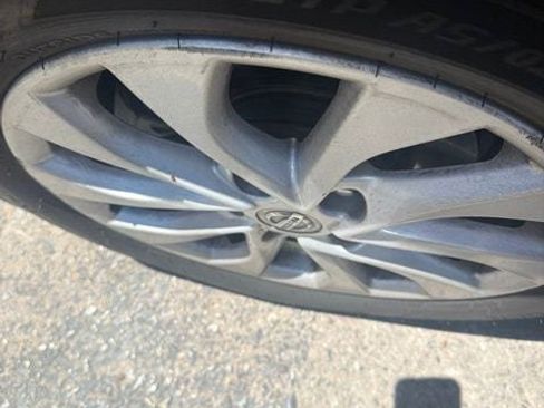 Used 2018 Nissan Sentra SV FWD image 6