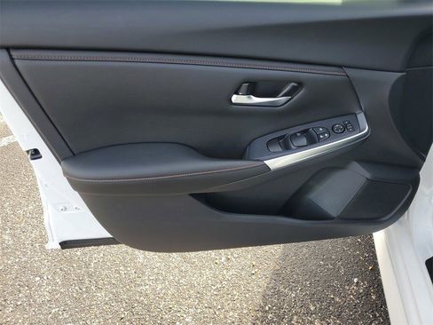 Used 2023 Nissan Sentra SR image 8