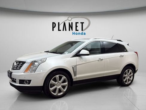 Used 2015 Cadillac SRX Premium w/ Driver Assist Package AWD/4WD image 3