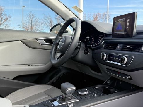 Used 2019 Audi A4 2.0T Premium image 30