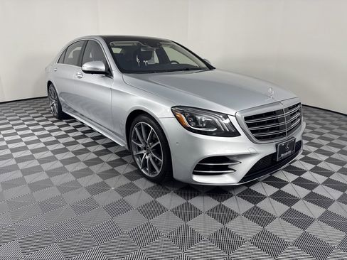 Used 2020 Mercedes-Benz S 560 4MATIC Sedan image 1
