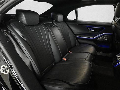 Used 2023 Mercedes-Benz S 500 4MATIC image 21