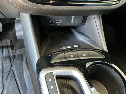 Used 2024 Buick Envista Avenir image 27