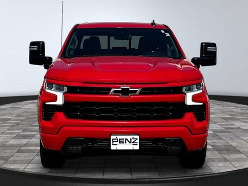 Used 2023 Chevrolet Silverado 1500 RST w/ Convenience Package II AWD/4WD image 2