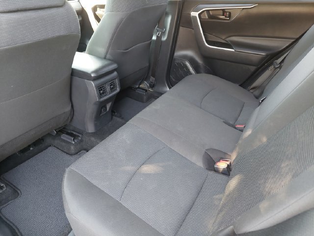 Used 2025 Toyota RAV4 LE AWD/4WD image 26