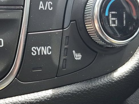 Used 2019 Chevrolet Equinox Premier AWD/4WD image 27