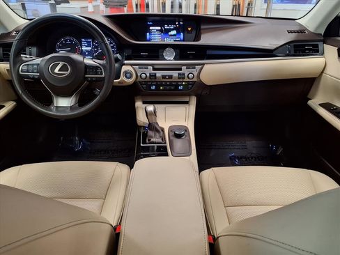 Used 2017 Lexus ES 350 350 Sedan image 15