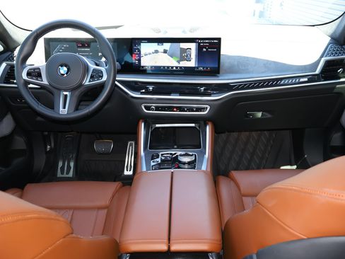 Used 2026 BMW X6 M60i AWD/4WD image 24