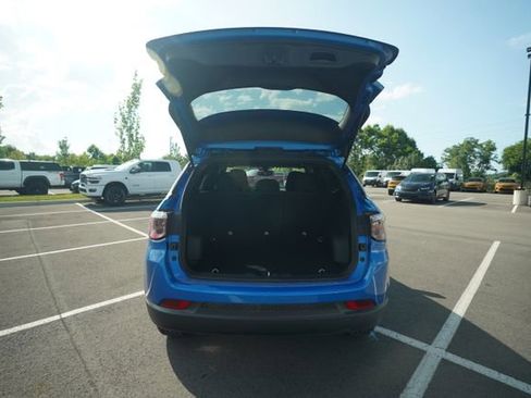 New 2025 Jeep Compass Sport image 15