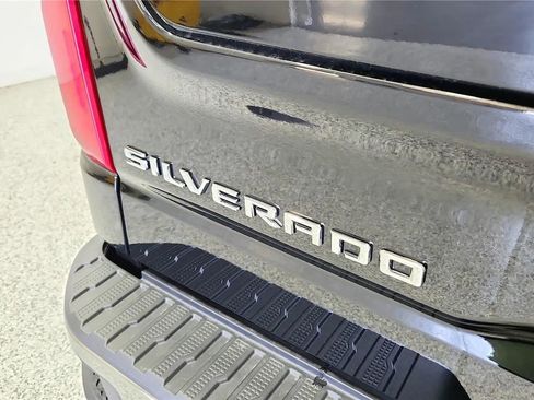 New 2026 Chevrolet Silverado 1500 LTZ w/ LTZ Convenience Package II image 17