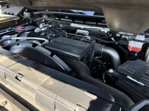 Used 2024 GMC Sierra 2500 Denali Ultimate image 35