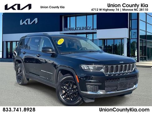 Used 2022 Jeep Grand Cherokee L Laredo w/ Luxury Tech Group I image 1