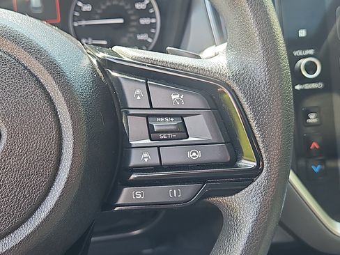 Certified 2024 Subaru Crosstrek 2.0i Premium AWD/4WD image 17