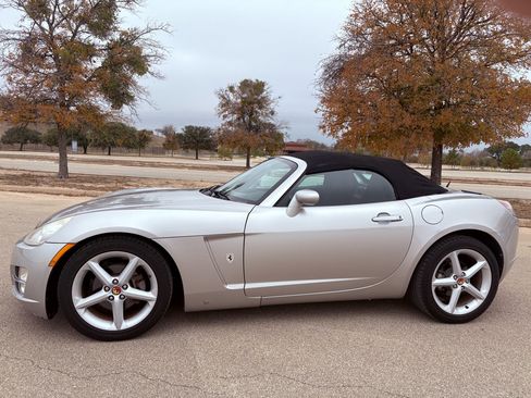 Used 2007 Saturn Sky 2dr Conv image 12