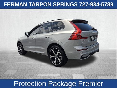 Used 2022 Volvo XC60 B5 R-Design w/ Advanced Package FWD image 8