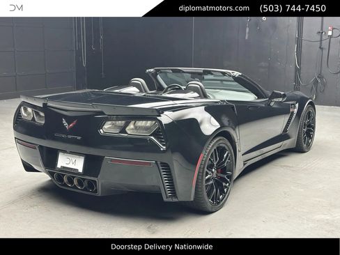 Used 2016 Chevrolet Corvette Z06 w/ 3LZ Preferred Equipment Group image 7