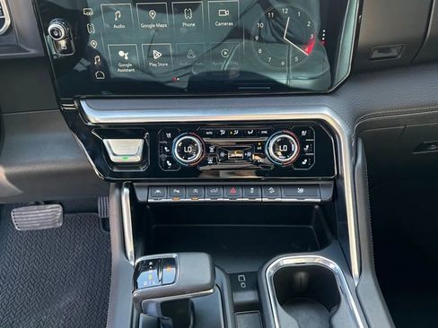 Used 2023 GMC Sierra 1500 Denali w/ Technology Package image 17