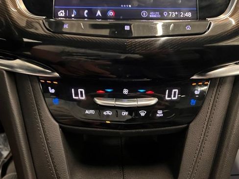 Used 2020 Cadillac XT6 Premium Luxury w/ Platinum Package AWD/4WD image 37