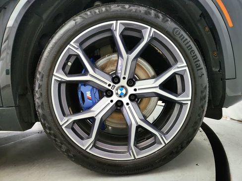 Used 2022 BMW X5 xDrive40i AWD/4WD image 34